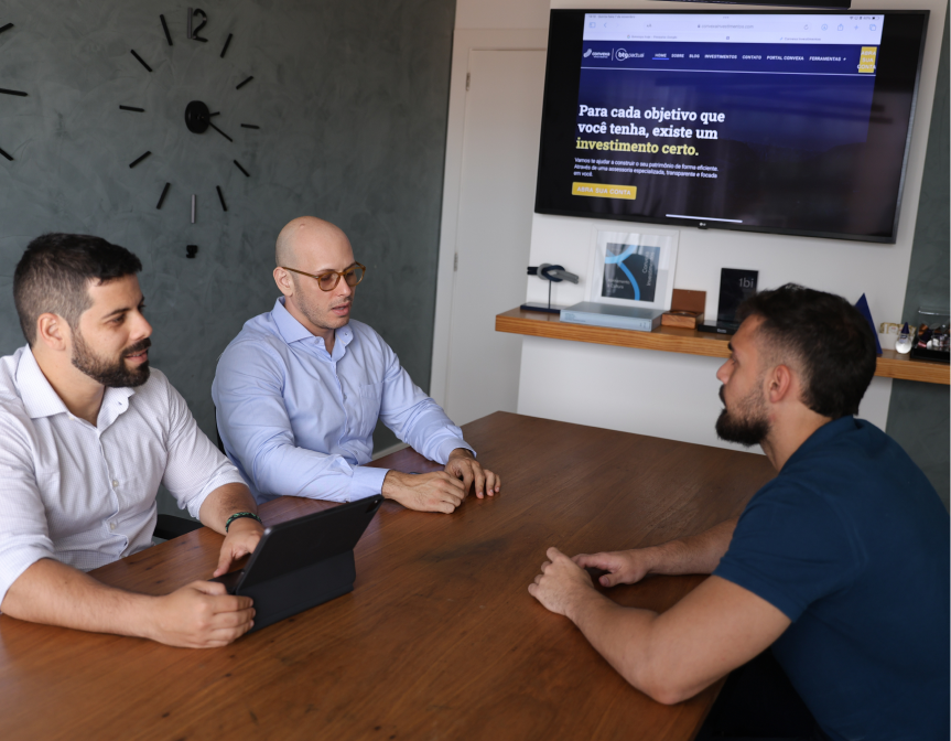 Como ajudamos os nossos clientes?
